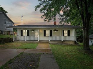 2930 Endicott Ave, Saint Louis, MO 63114