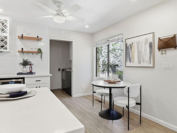 2nd image of 37723 Cedar Blvd