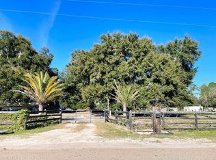 18727 Baker Rd, Umatilla, FL 32784