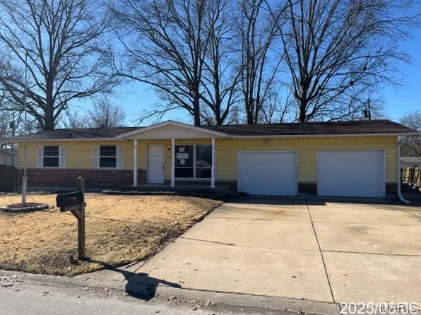 2283 Cessna Dr, Arnold, MO 63010