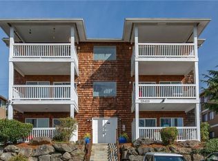 28426 16th Ave S APT 1, Federal Way, WA