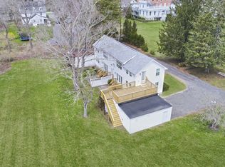 7 Lyme St #B, Old Lyme, CT 06371