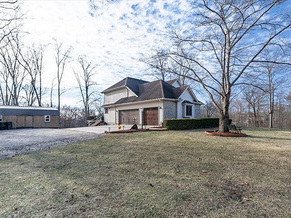 4th image of 5000 Silverado Ln