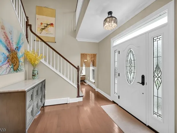 108 Forest Dr, North Haledon Boro, NJ 07508