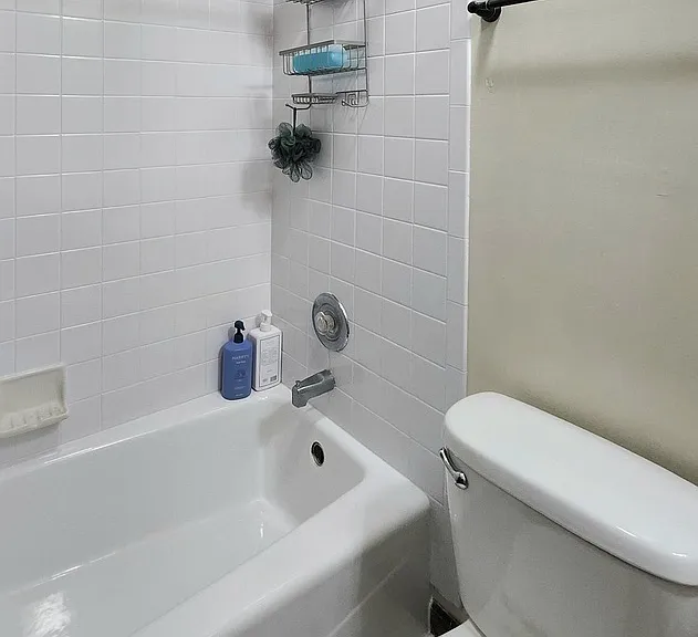 959 W Armitage Ave #2B — Photo 5