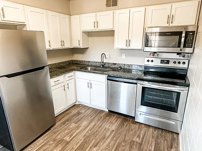 Reserve at Third Creek — Photo 16