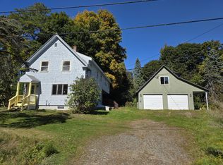 10 Saint Francis St, Dexter, ME 04930