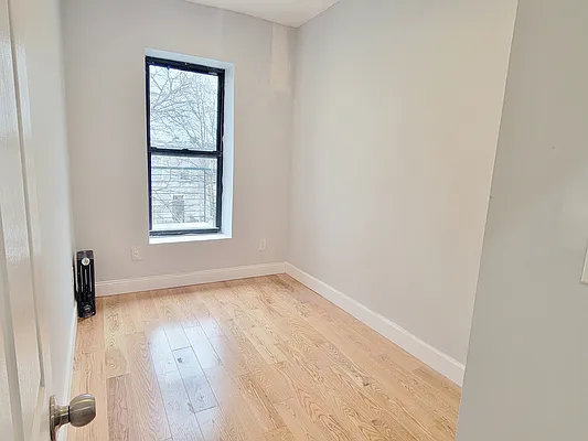 Rented by BLS Realty | media 20