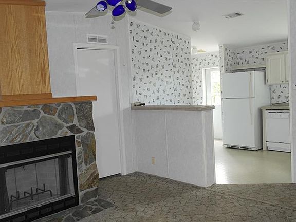 5th image of 3337 Santa Fe Trl