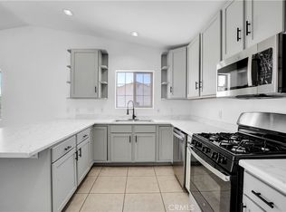 6956 Juniper Ave, Twentynine Palms, CA 92277