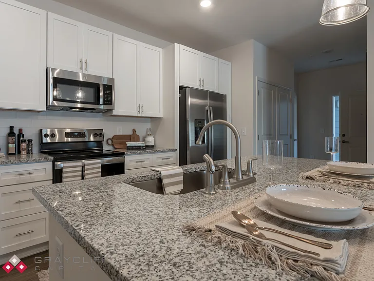 Lullwater At Riverwood — Photo 29