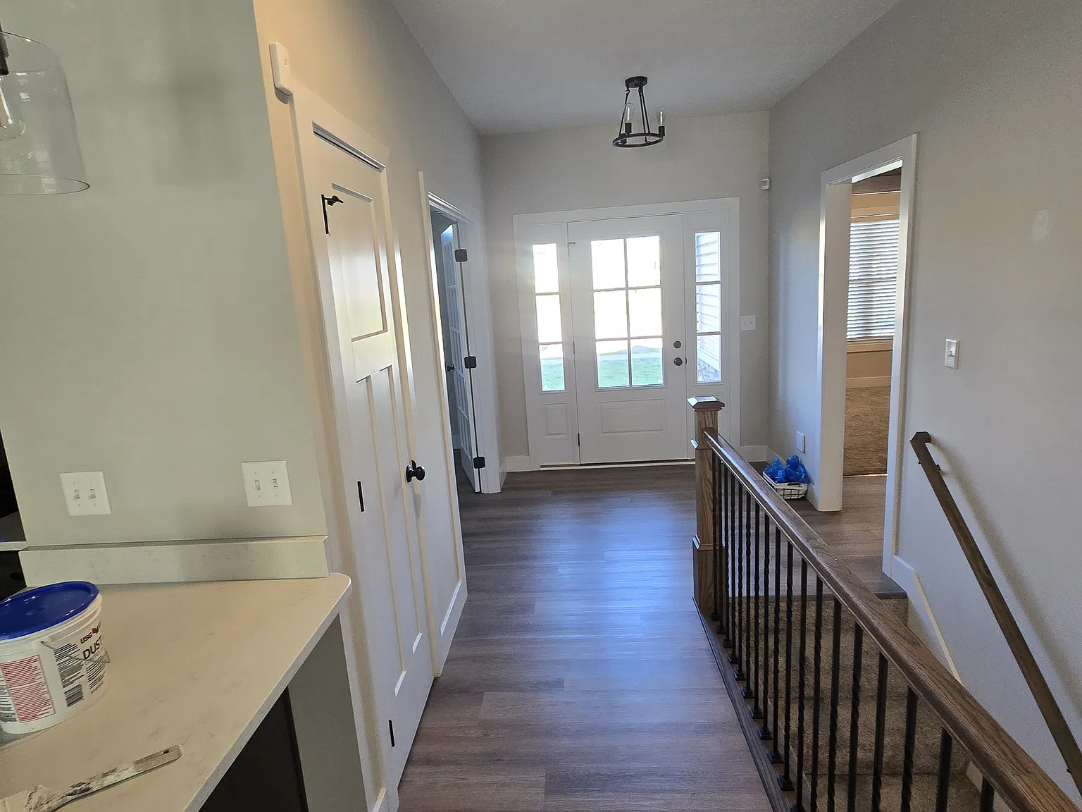 4 bed, 2520 sqft, $2,675 — Photo 3