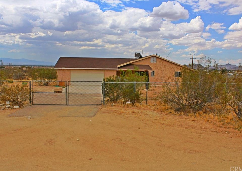 1st image of 24677 Clark Dr