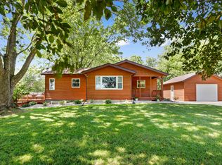 96 Exchange St, Cambridge, WI 53523