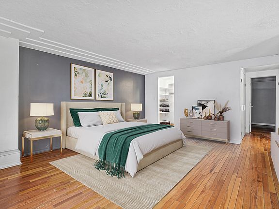 5th image of 83 Montgomery St #101