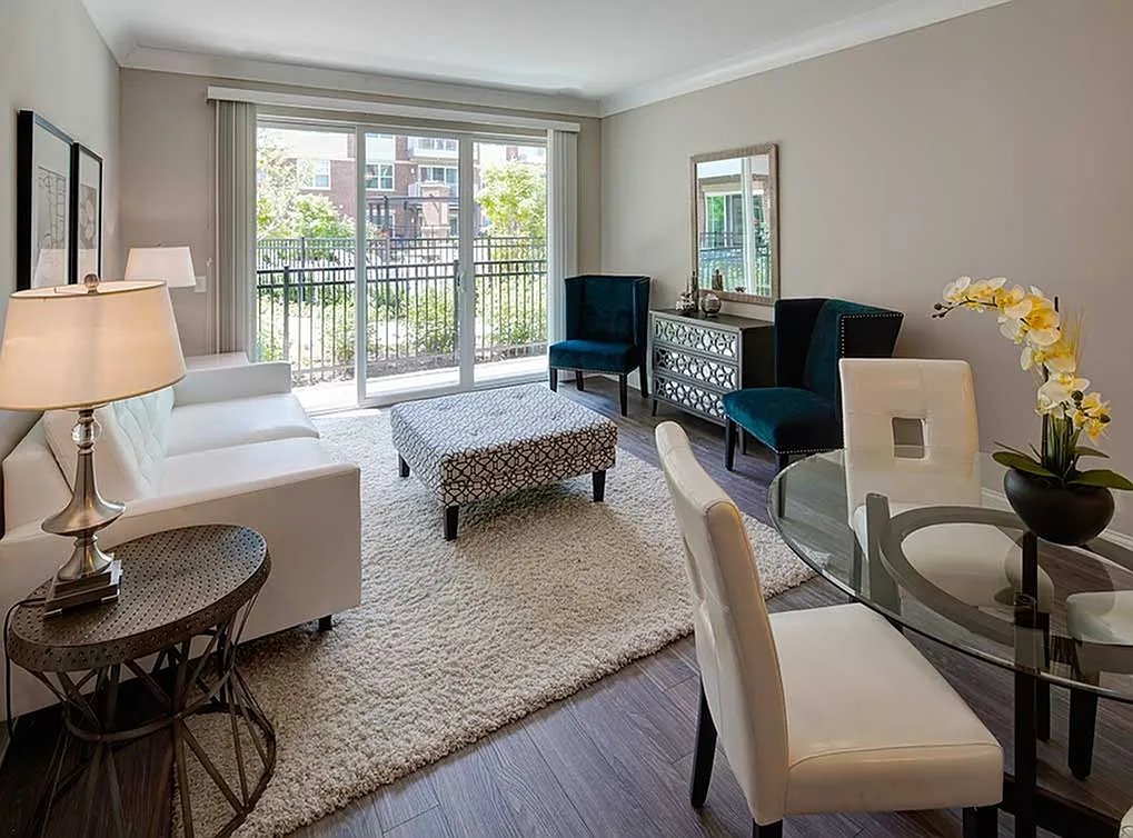 AMLI Deerfield — Photo 2