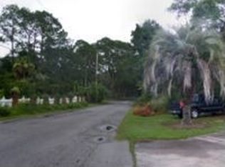 2337 Pretty Bayou Island Dr, Panama City, FL 32405