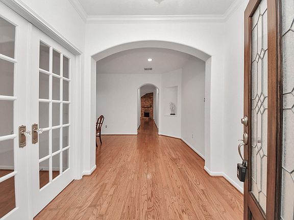 5th image of 5622 Pinaster Pointe Ln
