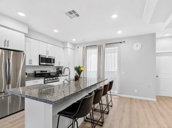 14032 Bay St, La Mirada, CA 90638