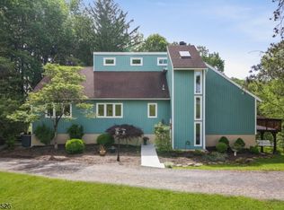 5 Long Hill Rd, Long Valley, NJ 07853