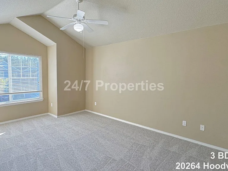 20264 Hoodview Ave — Photo 11