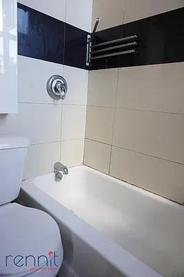 Rented by Rennit Inc. | media 42