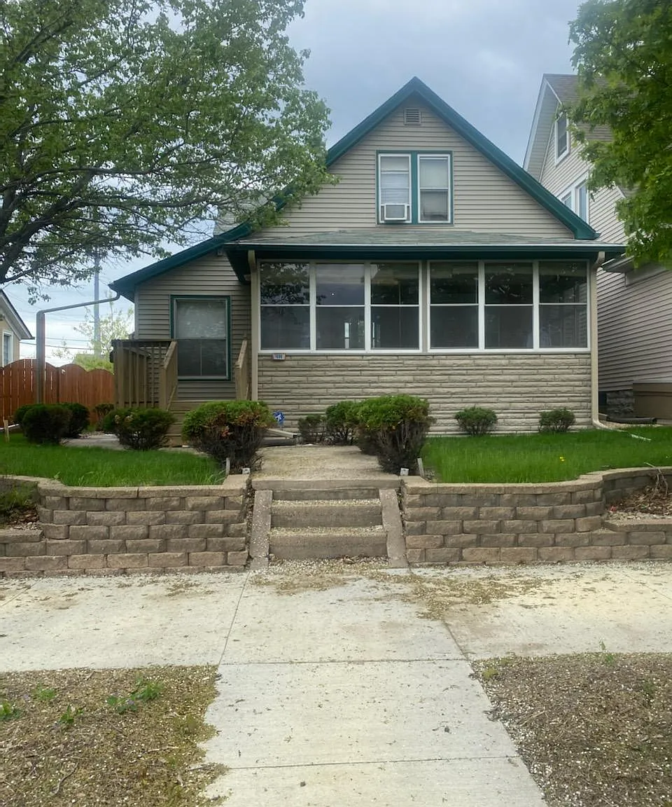 1600 Concordia Ave — Photo 1