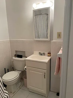 Rented by PennApts | media 25