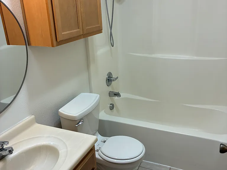 277 S Knott St — Photo 24