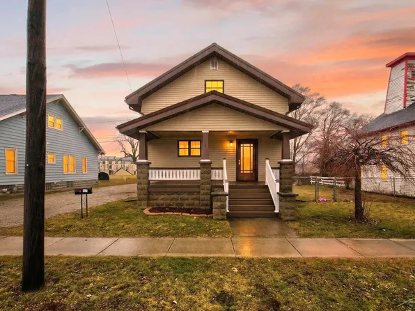 17 Union St, Sebewaing, MI 48759