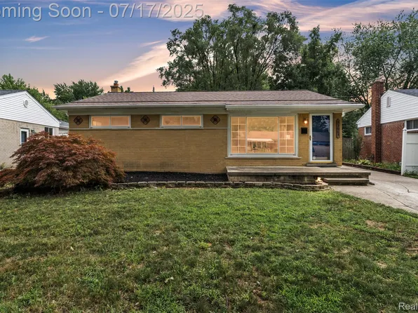 23663 Irving St, Taylor, MI 48180
