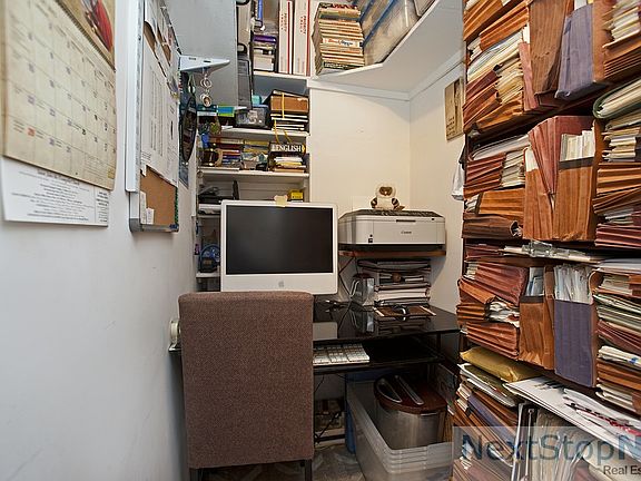 5th image of 321 E 48th St APT 12A