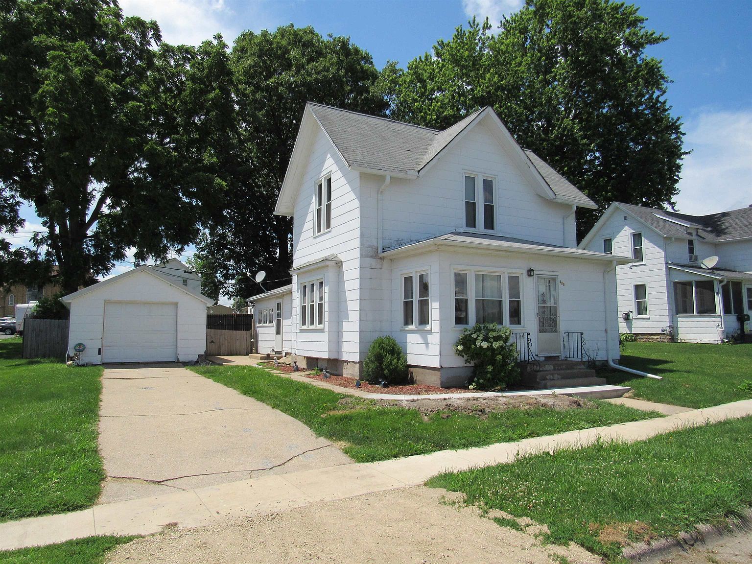 108 N Otto St, Maquoketa, IA 52060 MLS 149857 Zillow
