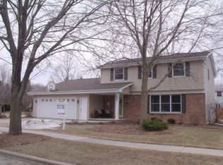 2116 N Birchwood Ave, Appleton, WI 54914