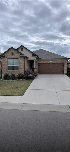 405 Kaden Prince Dr Photo 1