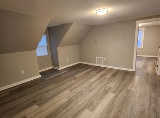 2063 N Wisconsin St, Racine, WI 53402