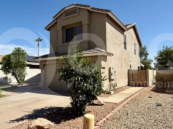 2201 E Arabian Dr, Gilbert, AZ 85296