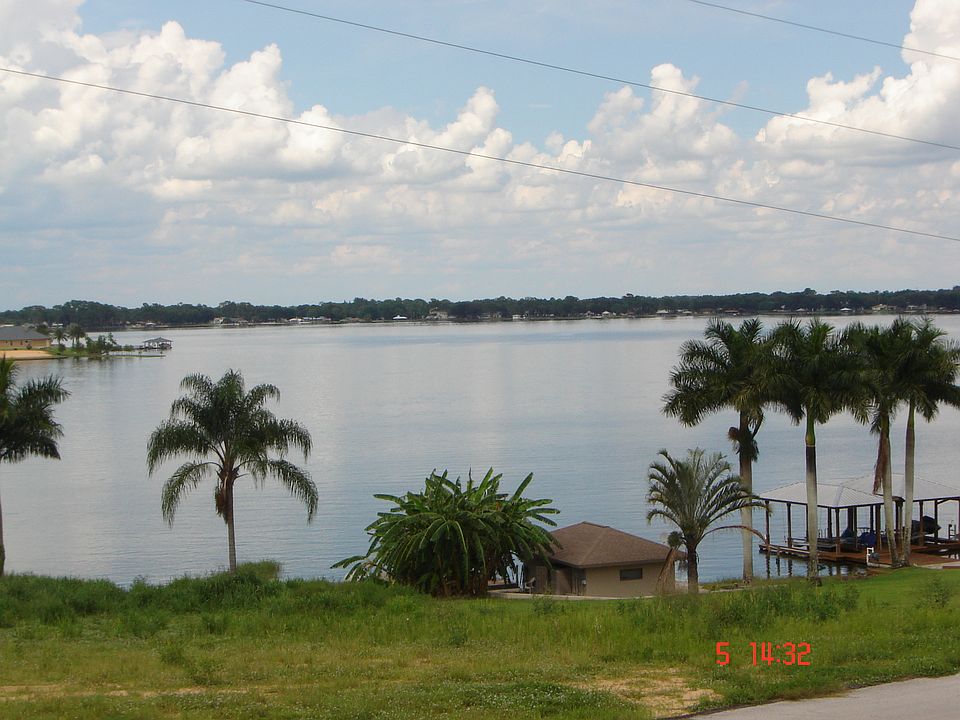 1st image of 512 Lake Clay Dr S