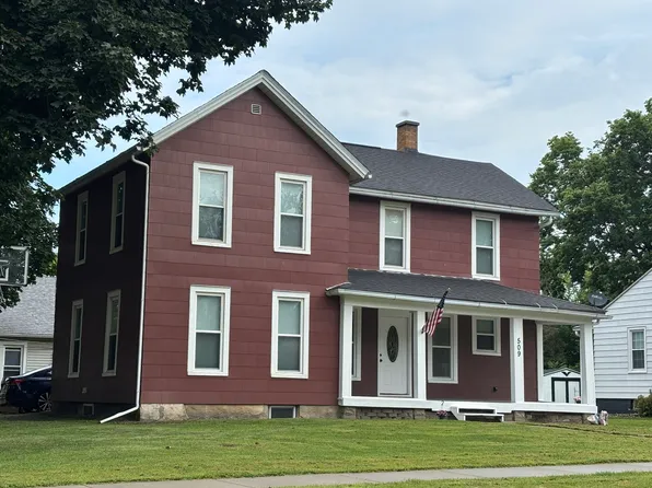 509 S Madison St, Morrison, IL 61270