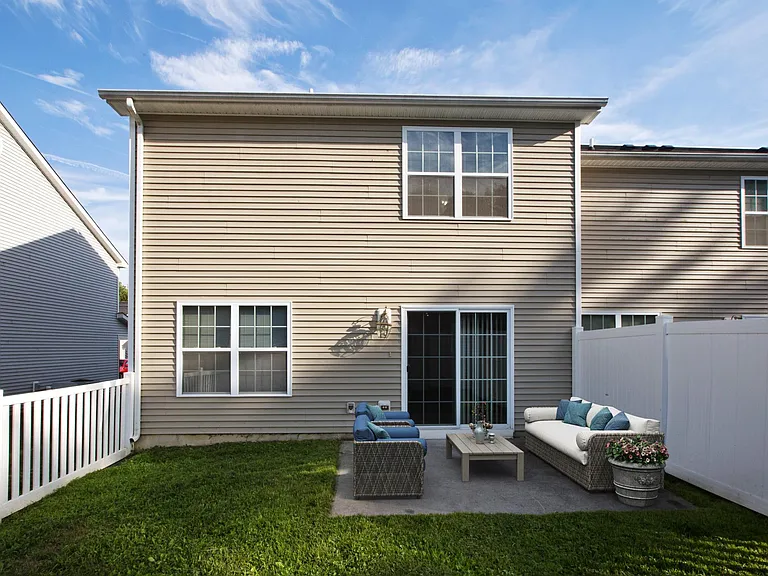 United Communities, Military Housing — Photo 90