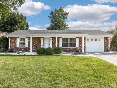 213 Crestview Dr, Wood River, IL, 62095