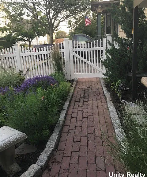 Franklin St — Photo 12