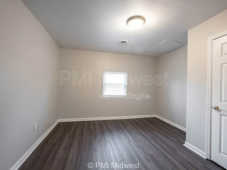 524 W 23rd St #2 — Photo 14