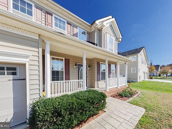 5th image of 9402 Pep Rally Ln