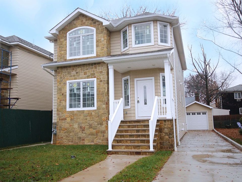 1st image of 107 Holcomb Ave
