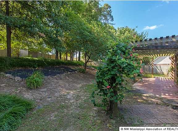 5th image of 6088 Seminole Dr