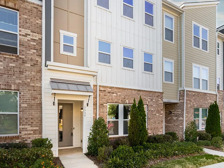 3339 Bending Birch Pl — Photo 2