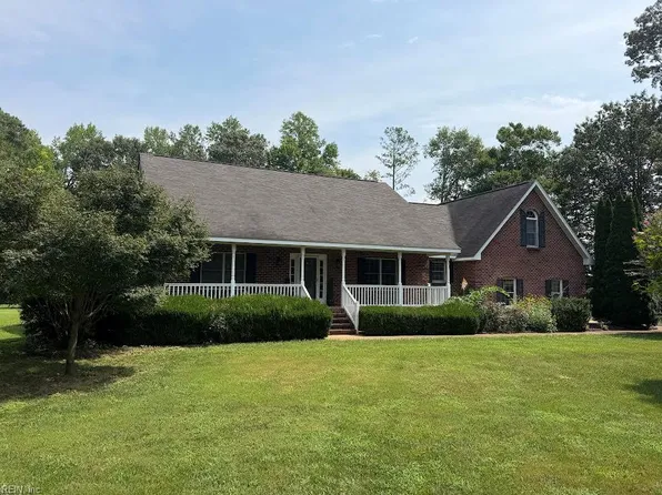 4202 Hall Oaks Dr, Gloucester, VA 23061