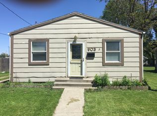 903 E 26th Ct, Des Moines, IA 50317