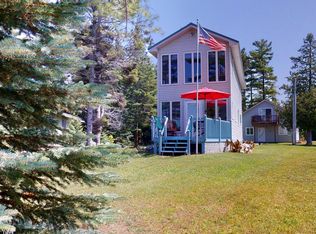 W2036 Paradise Lane, St. Ignace, MI 49781